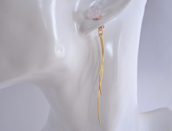 GLASS Pink dichroic glass stick Pierced earrings/Ear clips 第3張的照片