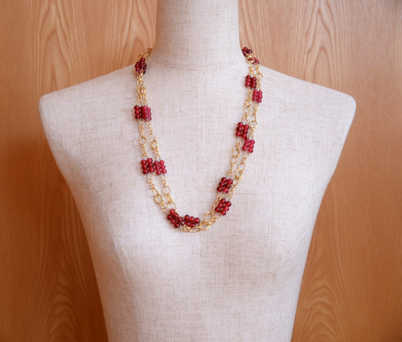 VINTAGE  Red Berry Glass Long Necklace 第6張的照片