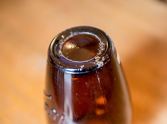 イギリスアンティーク「virol」ガラスボトル　Lサイズ（No.30827） 3枚目の画像
