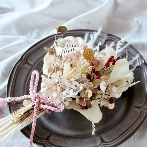 Sale！スワッグになるお正月飾り/ホワイトラタンベースのしめ縄/めがね