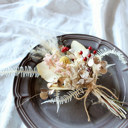 Sale！スワッグになるお正月飾り/ホワイトラタンベースのしめ縄/めがね