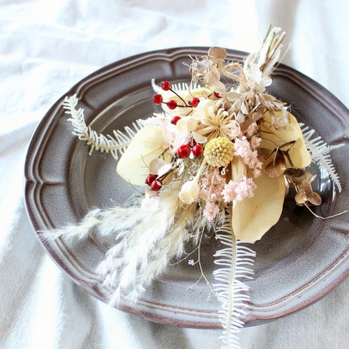 Sale！スワッグになるお正月飾り/ホワイトラタンベースのしめ縄/めがね