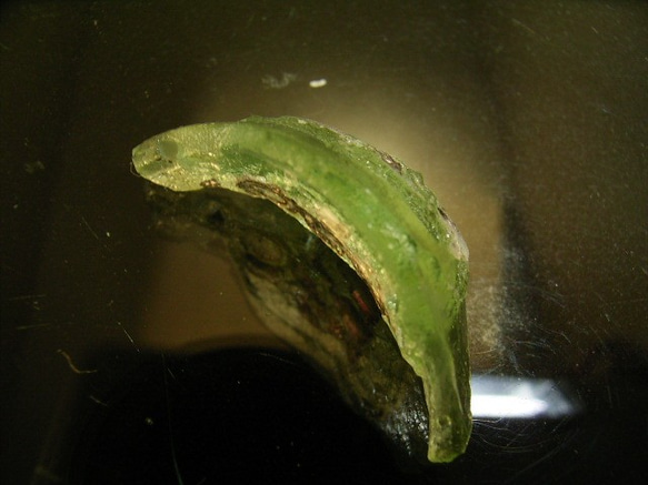 一点物！銀化した穴あきローマングラス（アフガニスタン産）２１ 3枚目の画像
