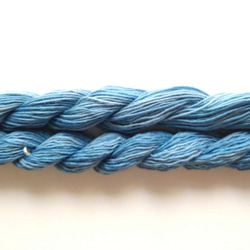 刺し子糸、編み物、織物にも♪草木染め糸　インド藍染　使いやすいなだらかなグラデーション　綿　コットン　 2枚目の画像