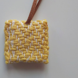 手織り　キーカバー　キーケース　ヘリンボーン織り　黄色　イエロー 2枚目の画像