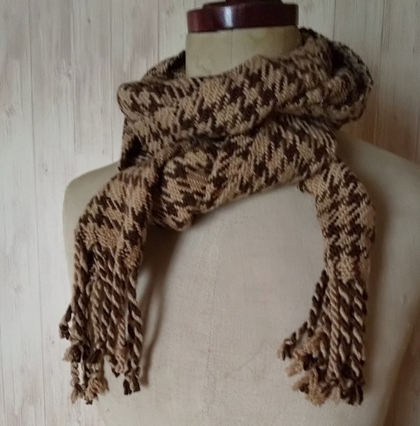 光沢が上品なシルクカシミヤチェックマフラー　934