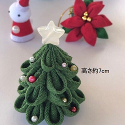 赤　ポインセチア　うさぎ　クリスマスツリー　サンタ　つまみ細工　１２月　X'mas  ちりめん細工　可愛い　かわいい　つ 4枚目の画像