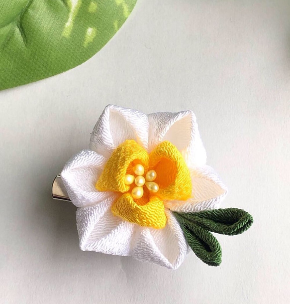水仙 すいせん 季節のお花 2wayクリップ つまみ細工 髪飾り 帯 水仙 すいせん 季節のお花 2wayクリップ つまみ細工 髪飾り 帯