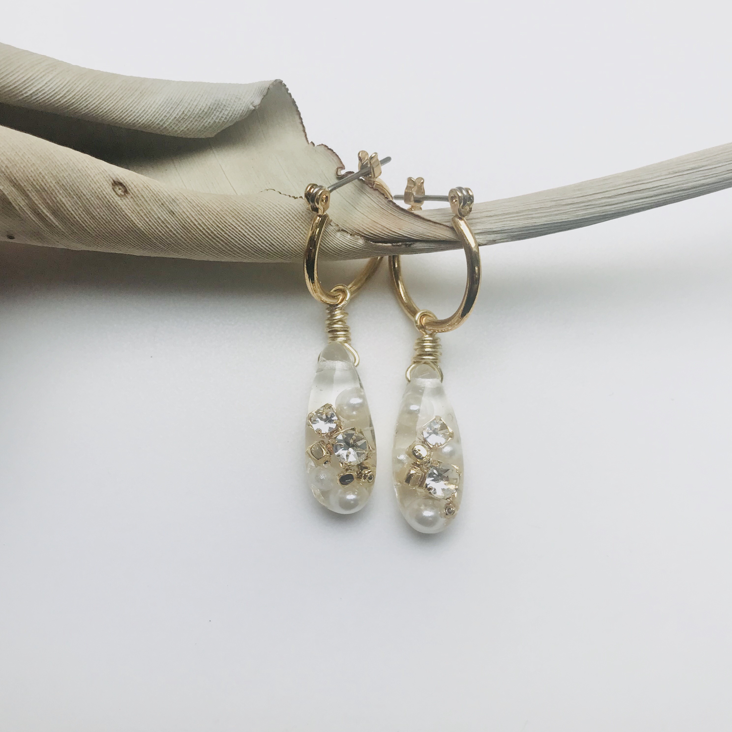 【受注生産】crystal drop pierce