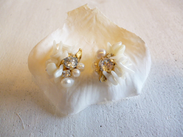 【受注生産】white shine washer  pierce&earring 1枚目の画像