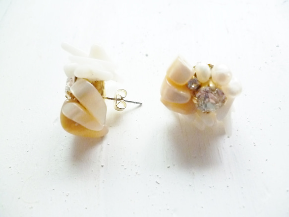 【受注生産】nude color coral pierced &earring 3枚目の画像