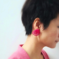 貝殼粉紅色耳環耳環 第5張的照片