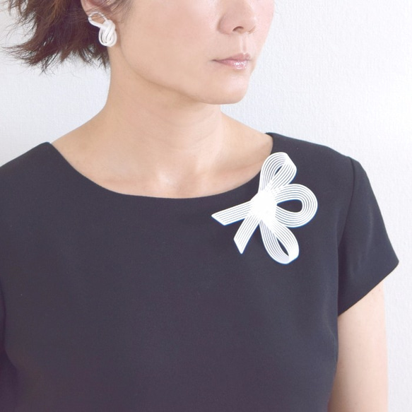 ルネ　ブローチ 2枚目の画像