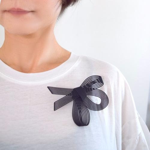 ルネ♡ブローチ René - Rene ルネ ブローチ 新品未使用の通販 by miu｜ルネならラクマ