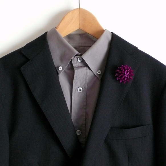 キク　ムラサキ　ブローチ 4枚目の画像