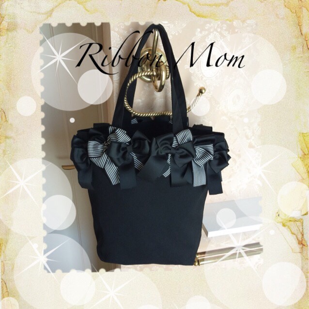 期間限定　M華やか♡両面おリボンバック ブラック　大容量　マザーズバッグ