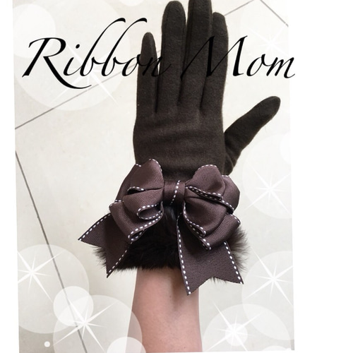 ラパフェ♡リボンとファー付き黒手袋 ラパフェ♡リボンとファー付き黒手袋