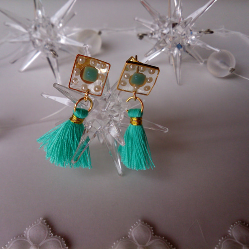 accessories mau　つつっぽピアス　グリーンタッセル お値下げしました！accessories mauピアス グリーンタッセル