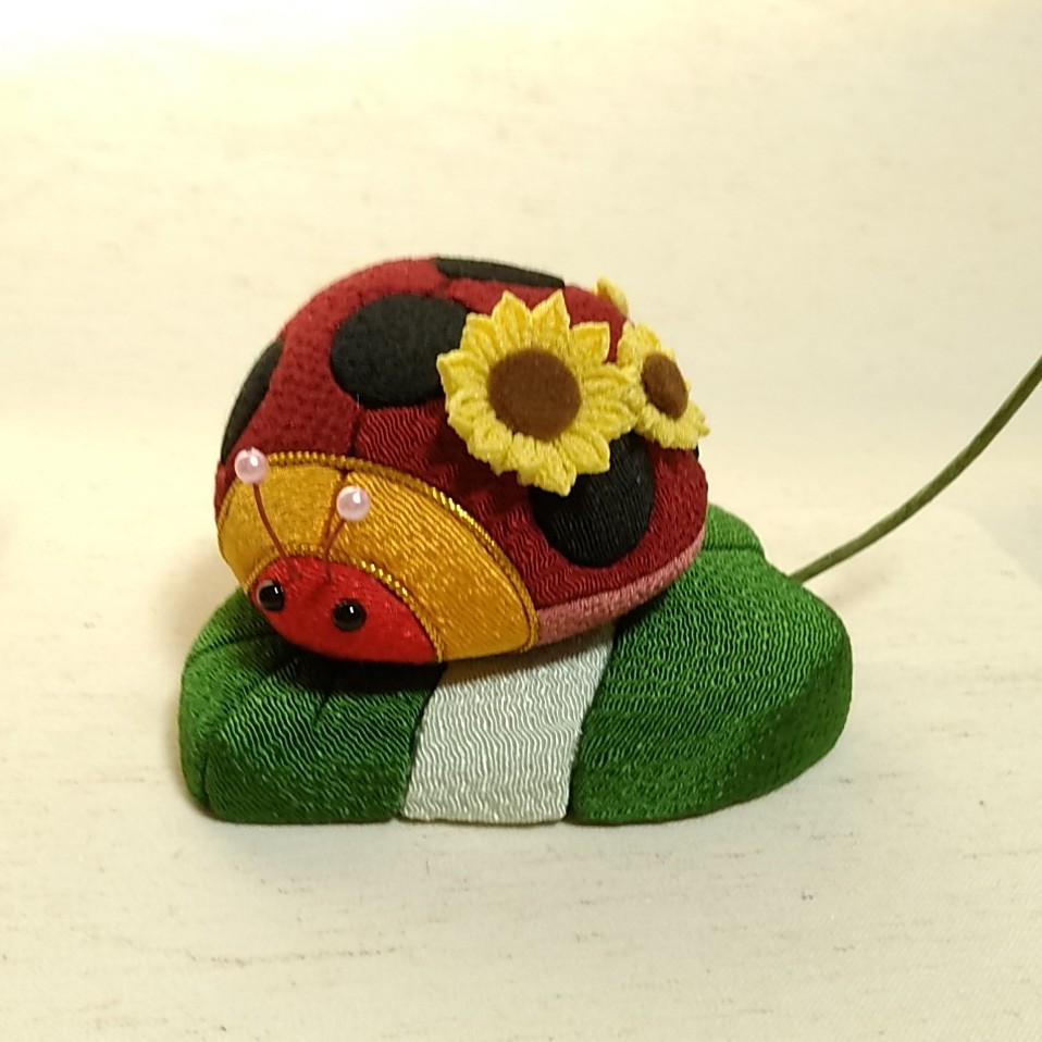 ぷっくりてんとう虫☆ひまわり☆クローバー☆ハンドメイド商品　ベビーヘアクリップ ぷっくりてんとう虫☆ひまわり☆クローバー☆ハンドメイド商品 ベビー