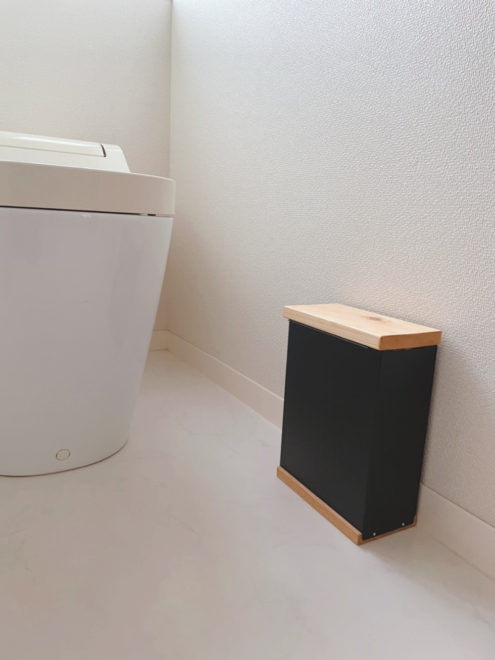 サニタリーボックス