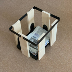 マガジン・新聞ストッカーnatural wood 2枚目の画像