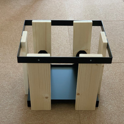 マガジン・新聞ストッカーnatural wood 5枚目の画像