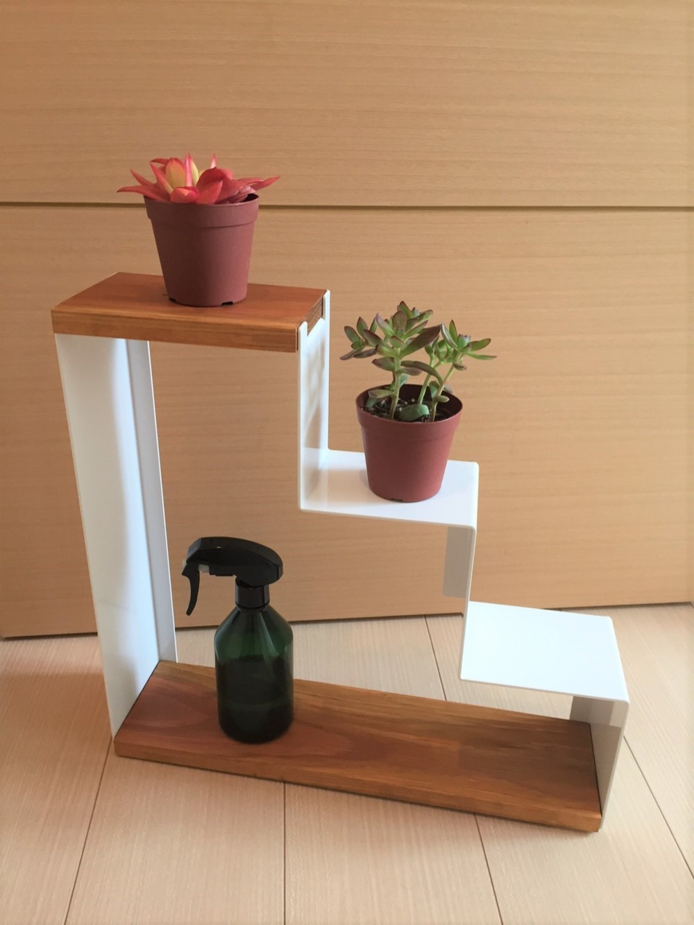 階段シェルフ ホワイト（観葉植物・小物ディスプレイ・トイレ収納）