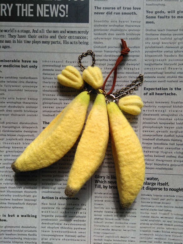 【受注製作】シャチハタ＆リップケース　バナナ　※合皮紐※ 2枚目の画像