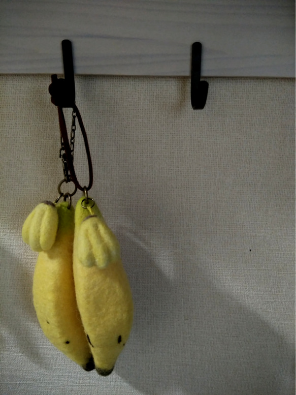 【受注製作】シャチハタ＆リップケース　バナナ　※合皮紐※ 8枚目の画像