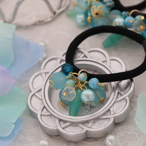 ジャラジャラヘアゴム  ブルーキラキラ ジャラジャラヘアゴム ブルーキラキラ