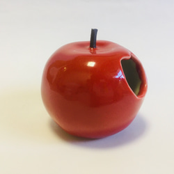 かじられたリンゴ 1枚目の画像