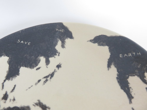 世界の皿　Save the earth 取皿2枚セット 4枚目の画像