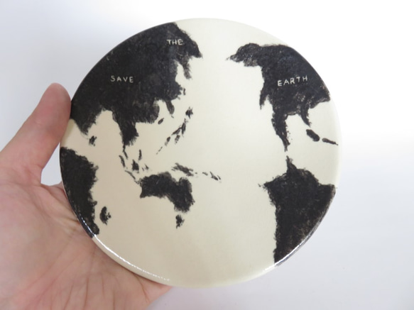 世界の皿　Save the earth 取皿2枚セット 6枚目の画像