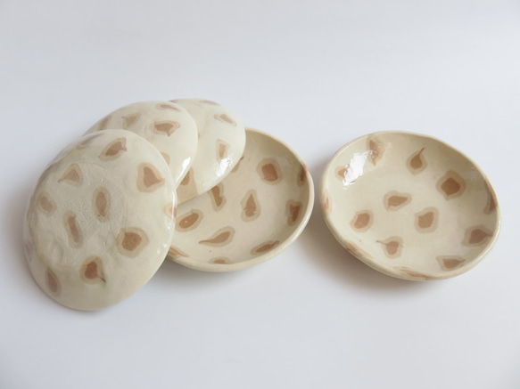 練りこみ陶器　ヒョウ柄皿　バラ売り 5枚目の画像