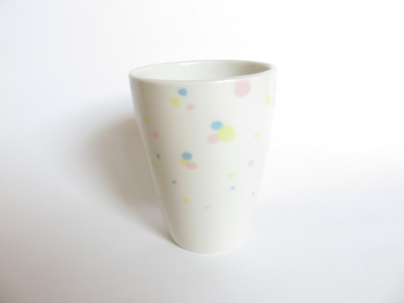 パステルドロップカップ　Ⅱ 水玉模様フリーカップ 1枚目の画像