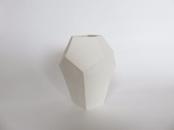 ダイアモンド花器　白　ミドルサイズ　Ⅰ 1枚目の画像