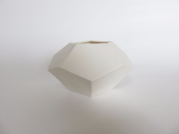 ダイアモンド花器　白　スモールサイズ　Ⅰ 3枚目の画像