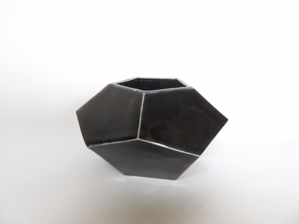 ダイアモンド花器　黒　スモールサイズ　Ⅰ 1枚目の画像