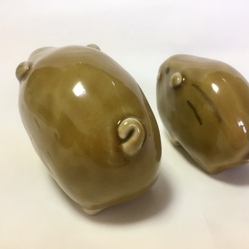 イノシシ親子 黄瀬戸釉 その他置物 Lilyceramic®️ 通販 6692415