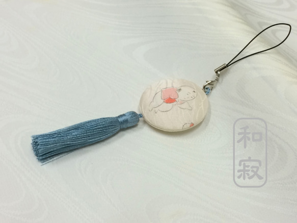 ふわりと揺れるふさが可愛い、着物とふさのストラップ　空S04 1枚目の画像