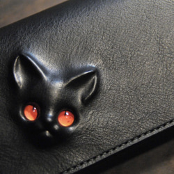 黒猫の長財布（表革：VACCHETTA800、仮セット猫目：緋色eyes）約232ｇ 猫目選べます♪ 2枚目の画像