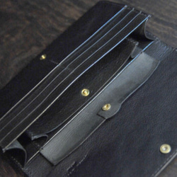 黒猫の長財布（表革：VACCHETTA800、仮セット猫目：オッドeyes）約260ｇ 猫目選べます♪ 4枚目の画像