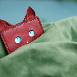 受注生産　ブルーeyes猫目カードケース（１枚用）レッド 1枚目の画像