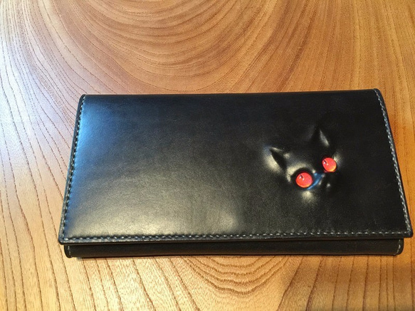 【にや・・・様ご注文専用サイト】売約済み　黒猫の長財布 1枚目の画像