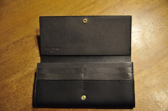 黒猫の長財布　（内装：ダークグレー）　猫目選べます♪ 3枚目の画像