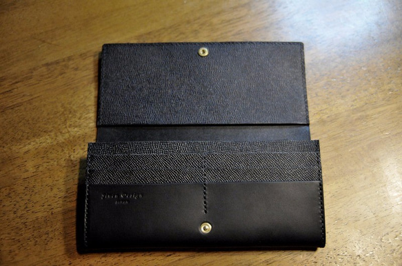 黒猫の長財布　（内装：ブラック）　猫目選べます♪ 3枚目の画像