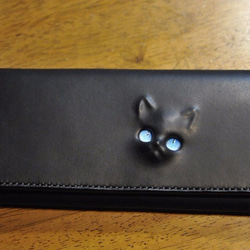 黒猫の長財布　（内装：ダークグレー）　猫目選べます♪ 2枚目の画像