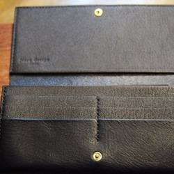 黒猫の長財布 （内装：炭黒）約244ｇ  シボ革　猫目選べます♪ 4枚目の画像