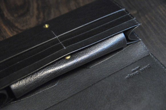 黒猫の長財布B（表革：VACCHETTA800、内装：ブラック） 約234ｇ  猫目選べます♪ 4枚目の画像