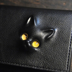 黒猫の長財布（表革：VACCHETTA800、仮セット猫目：琥珀色） 約221ｇ  猫目選べます♪ 2枚目の画像